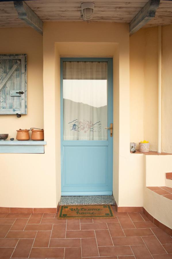 Nel verde del Villaggio - Casetta Celeste Gonnesa Buitenkant foto