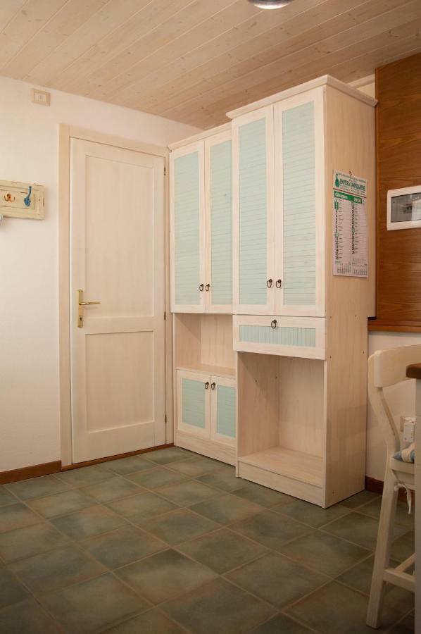Nel verde del Villaggio - Casetta Celeste Gonnesa Buitenkant foto
